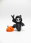 3D Printed Grim Reaper Skeleton with Jack-O’-Lantern – Spooky Desk Decor